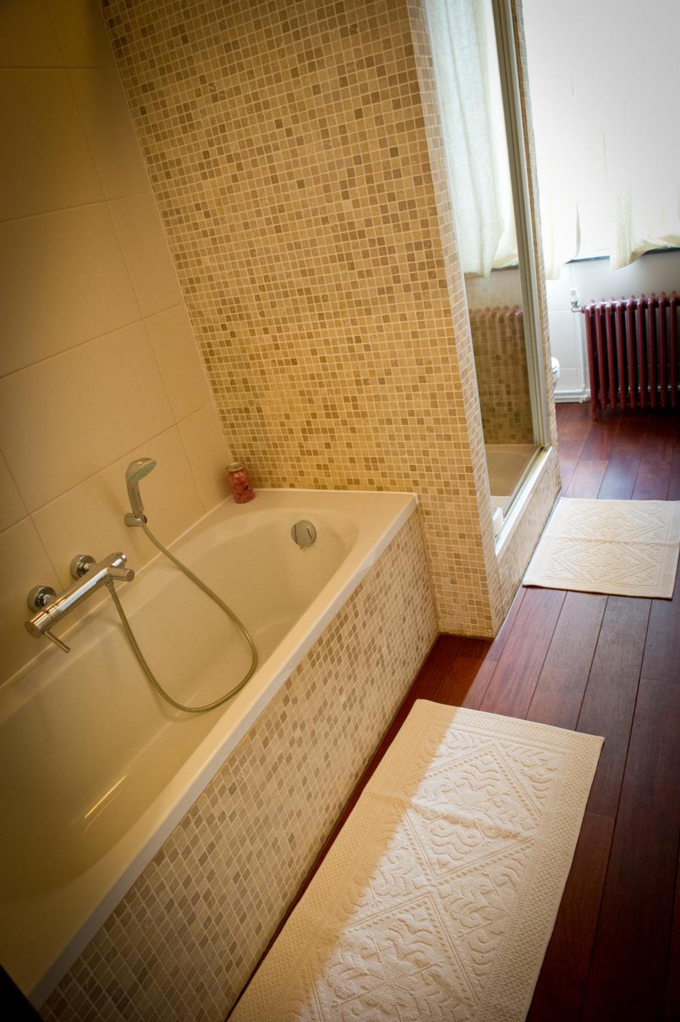 B&B Le Seize Brussels Exterior photo